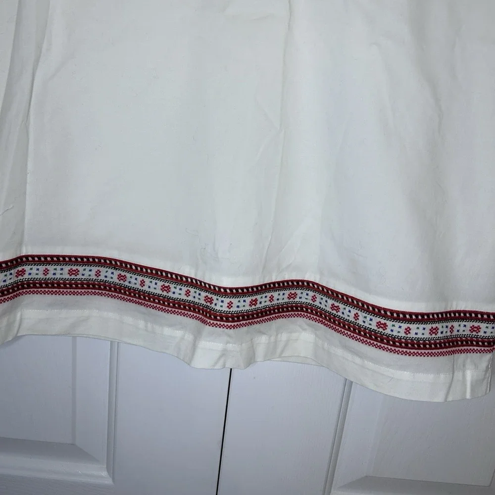 Tory Burch white poplin/red embroidery popover blouse, Size 0